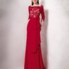 Vestido de fiesta largo rojo y beige ideal para madrinas de boda